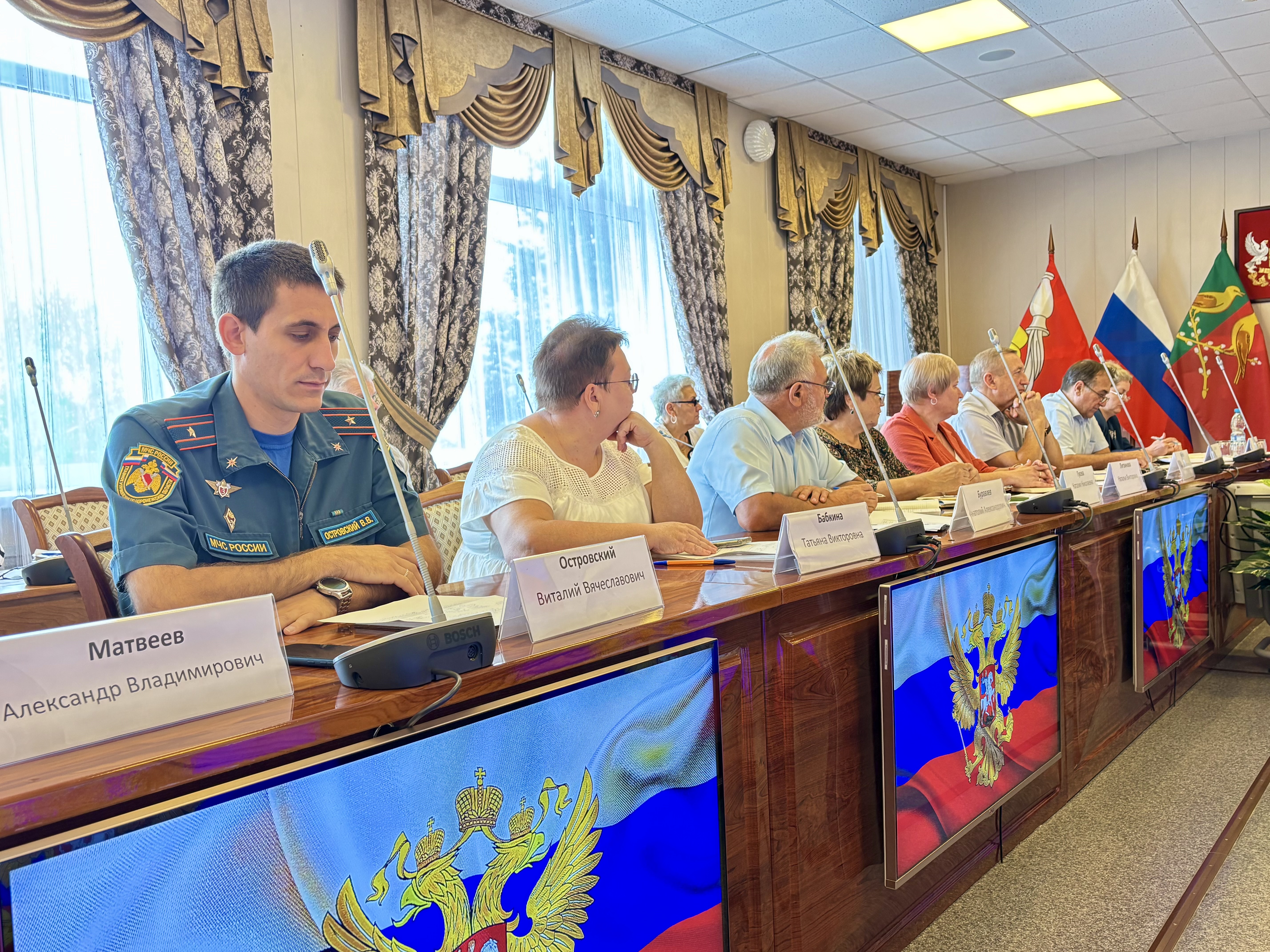 Еженедельное оперативное совещание.
